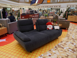 at.home最萌聖誕傢俬祭登陸HomeSquare；聖誕活動2025；大型水晶球；聖誕打卡位；商場活動；傢俬展銷優惠